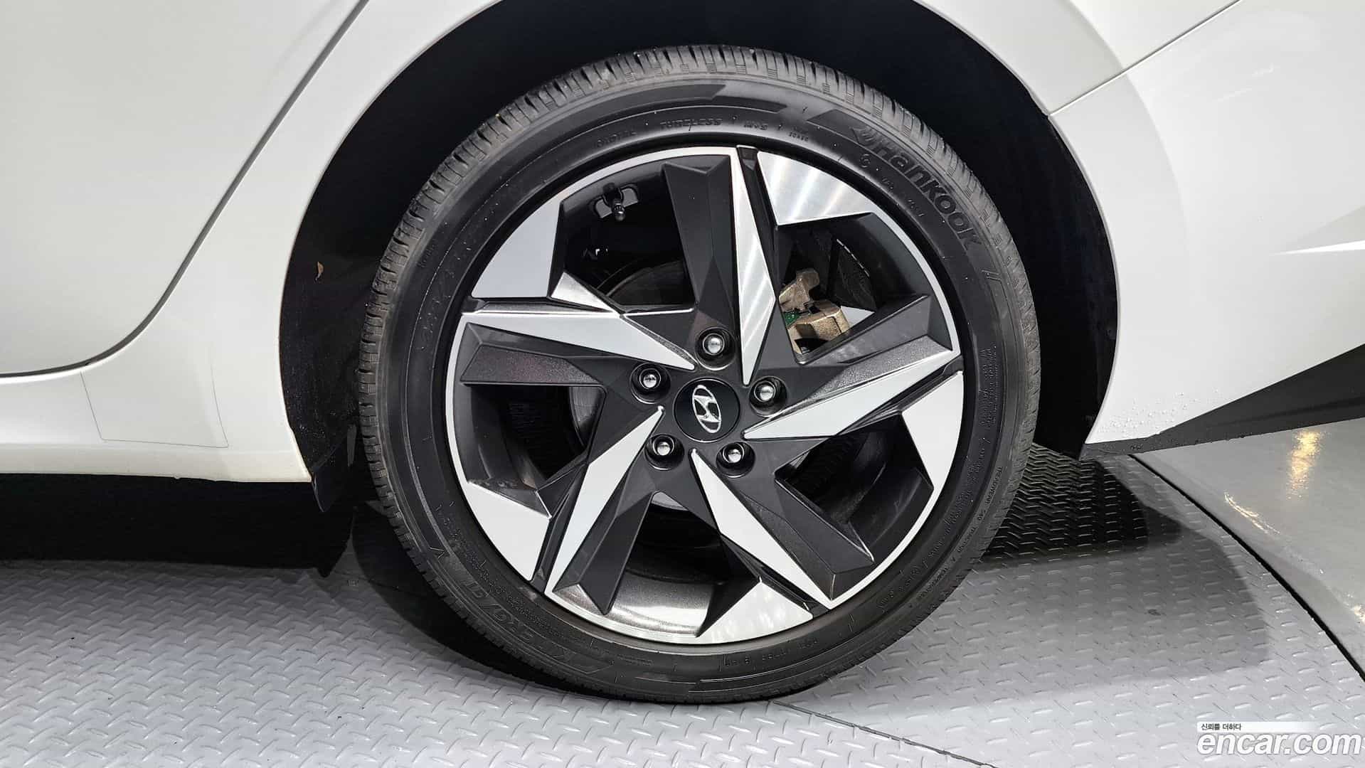 AVANTE Hyundai 2020.8-OUTER-031