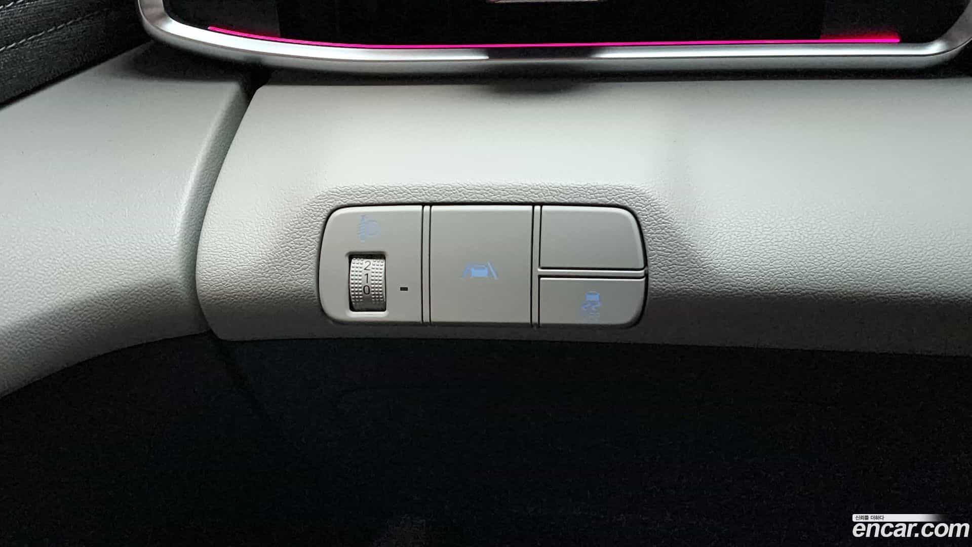 AVANTE Hyundai 2020.8-OPTION-041