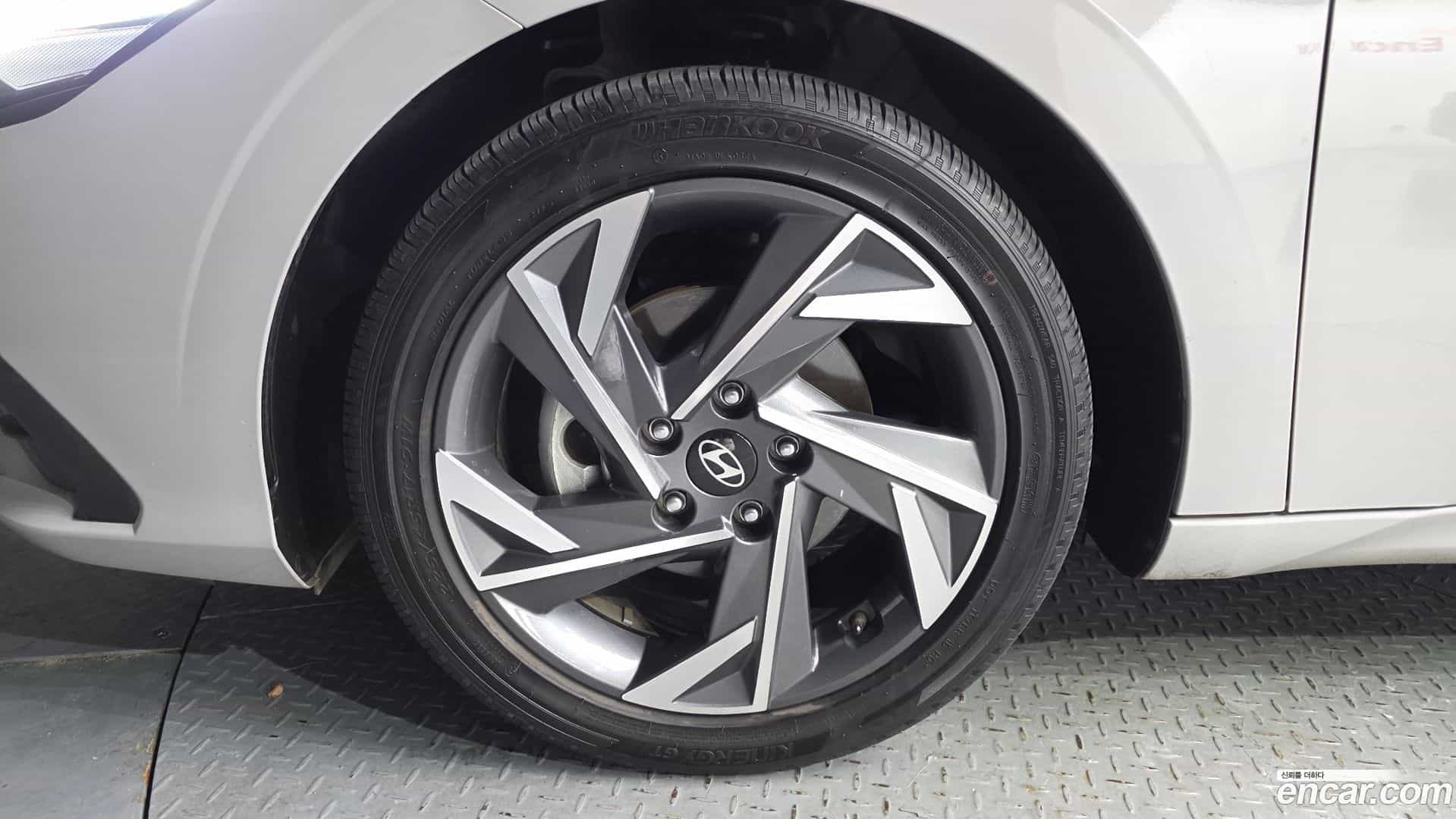 AVANTE Hyundai 2024.3-OUTER-005