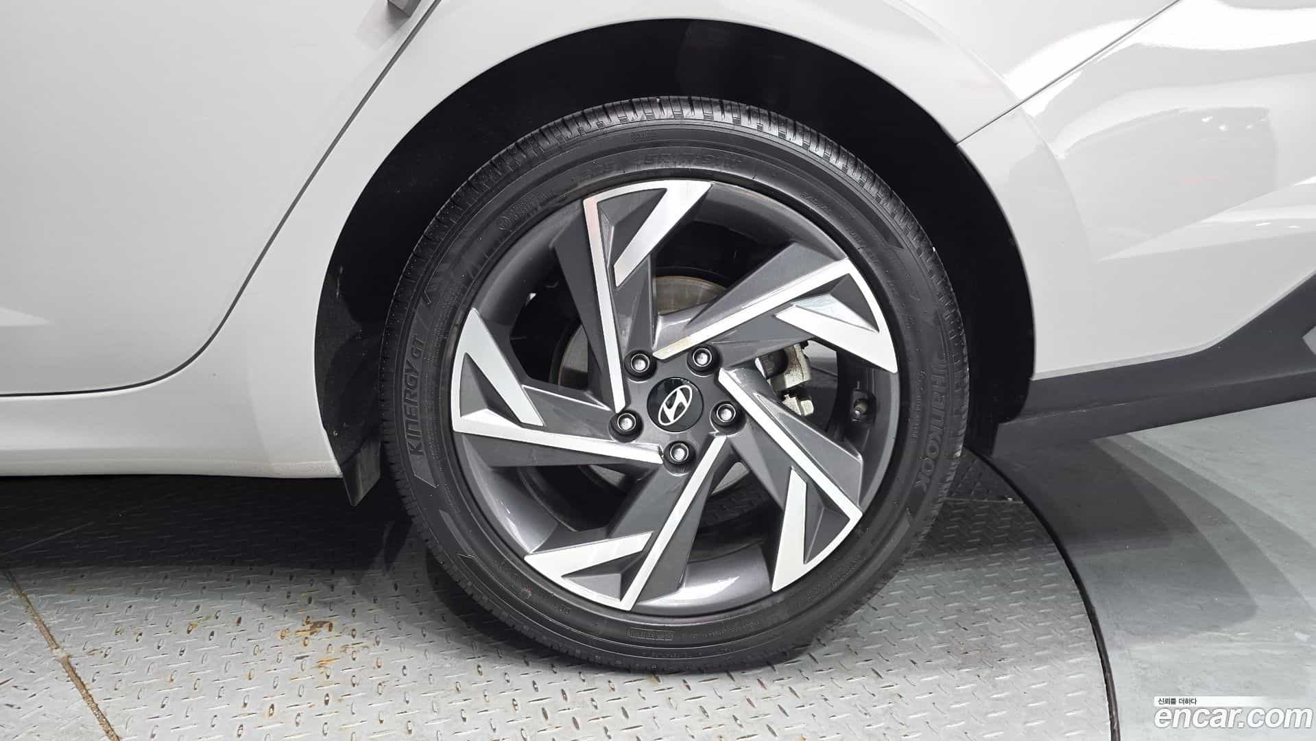 AVANTE Hyundai 2024.3-OUTER-031