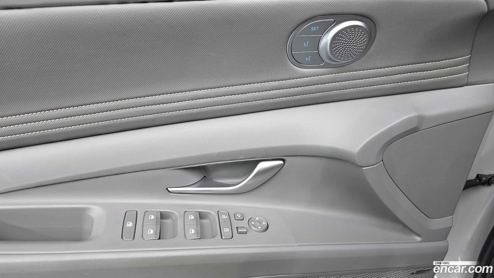 AVANTE Hyundai 2024.3-OPTION-040