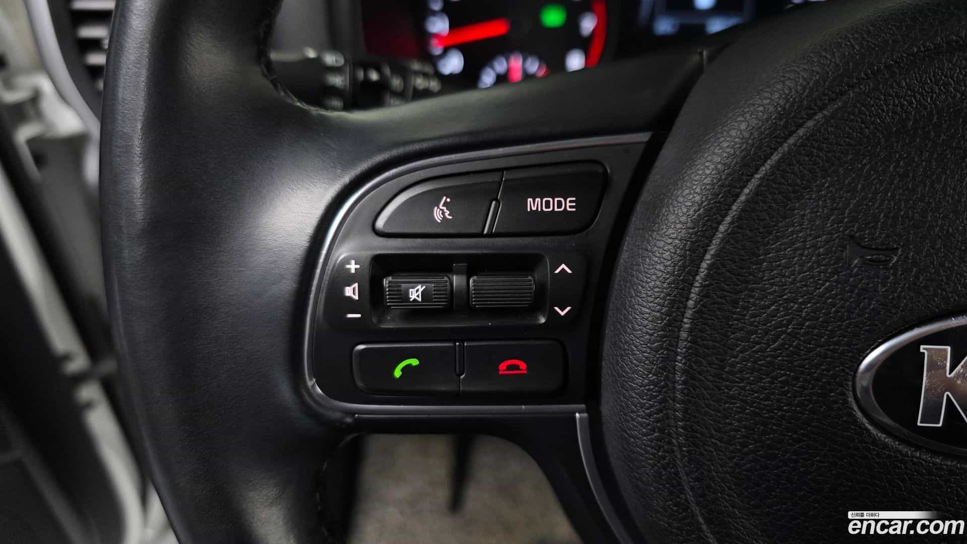 Sportage Kia 2018.3-OPTION-019