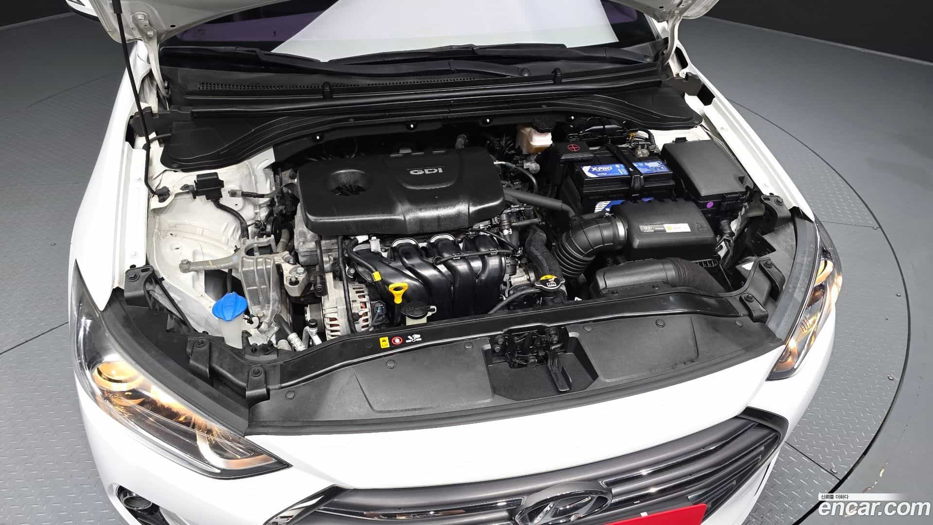 AVANTE Hyundai 2015.9-OUTER-006