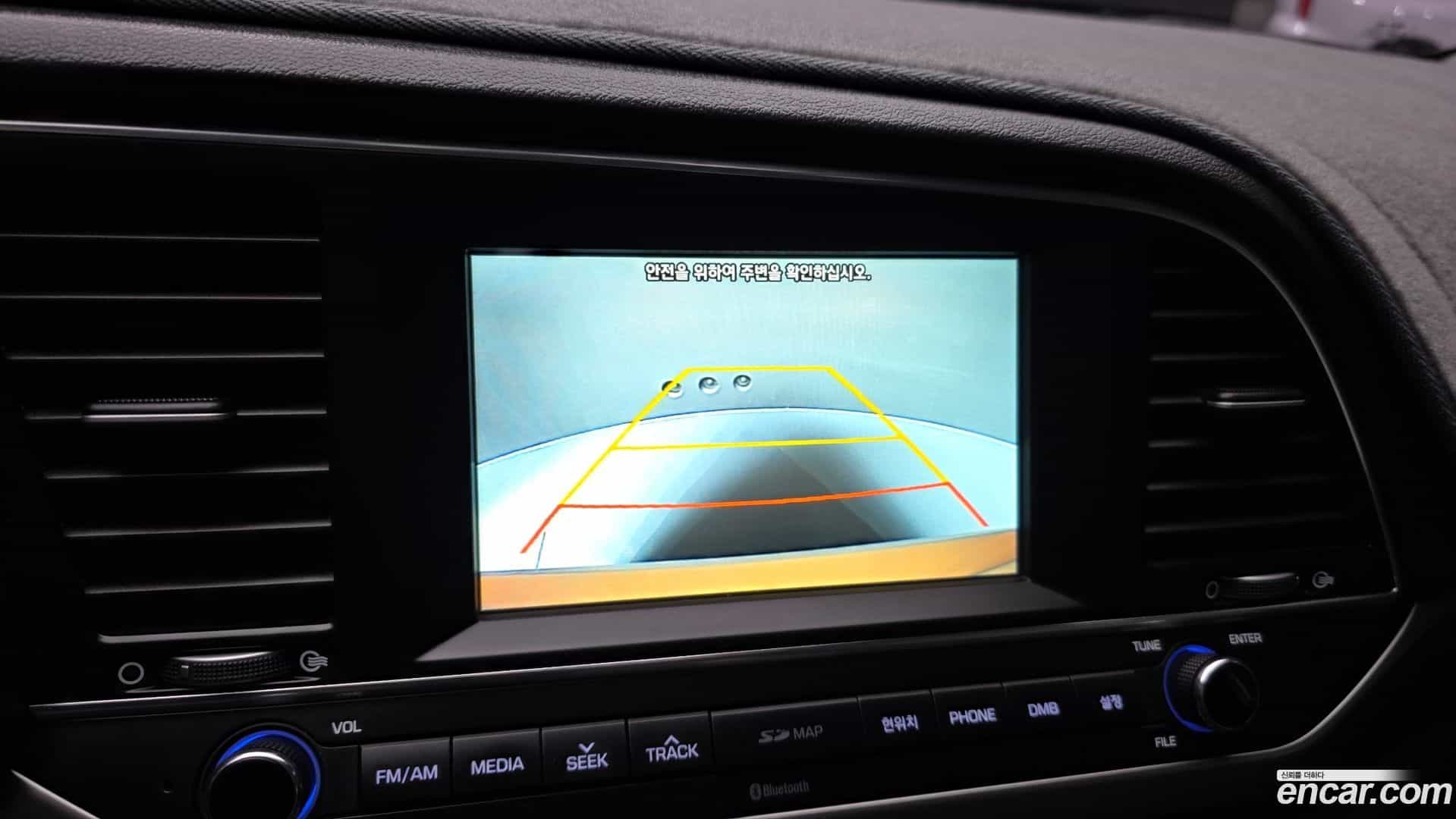 AVANTE Hyundai 2015.9-OPTION-019