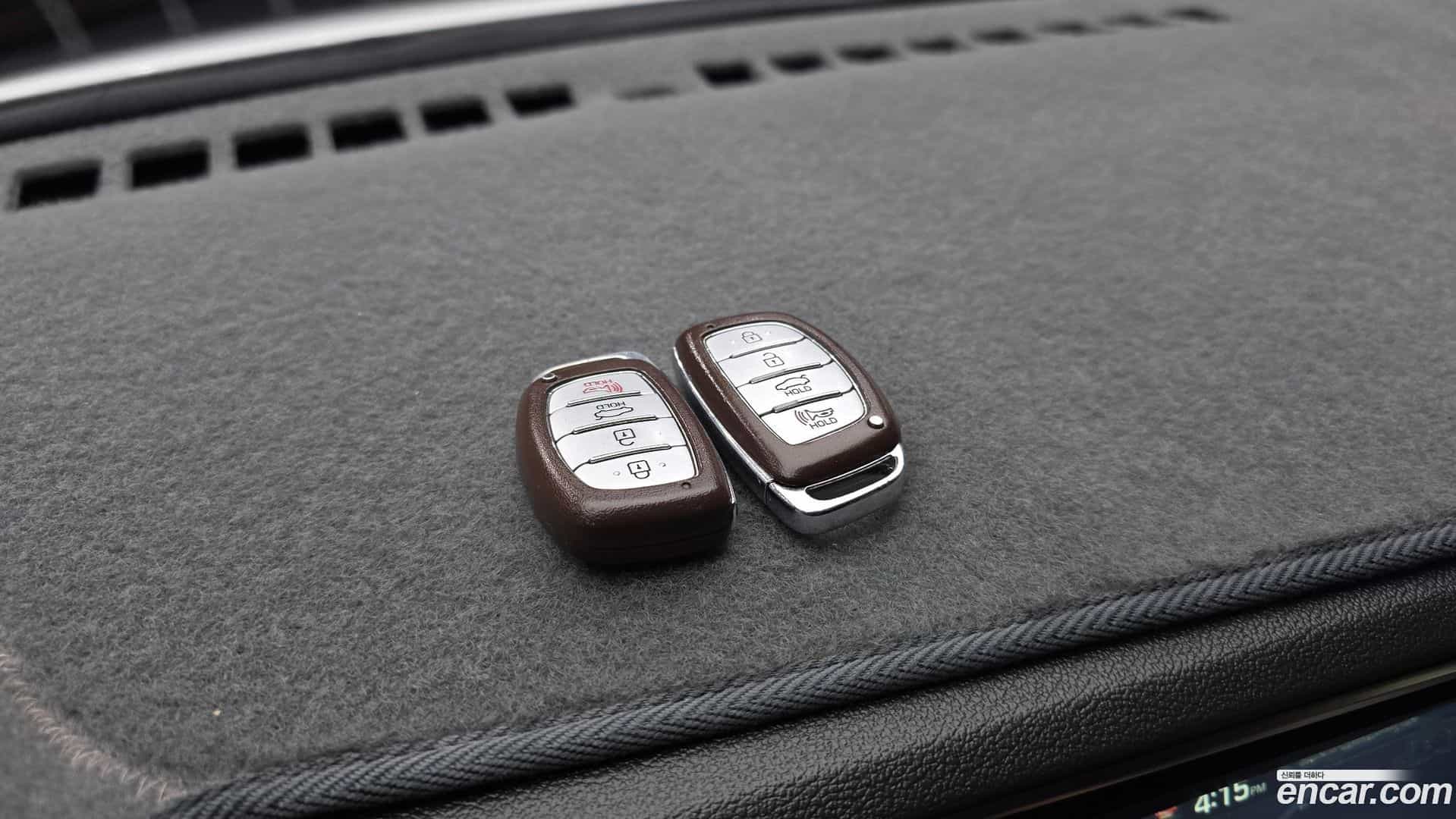 AVANTE Hyundai 2015.9-OPTION-021