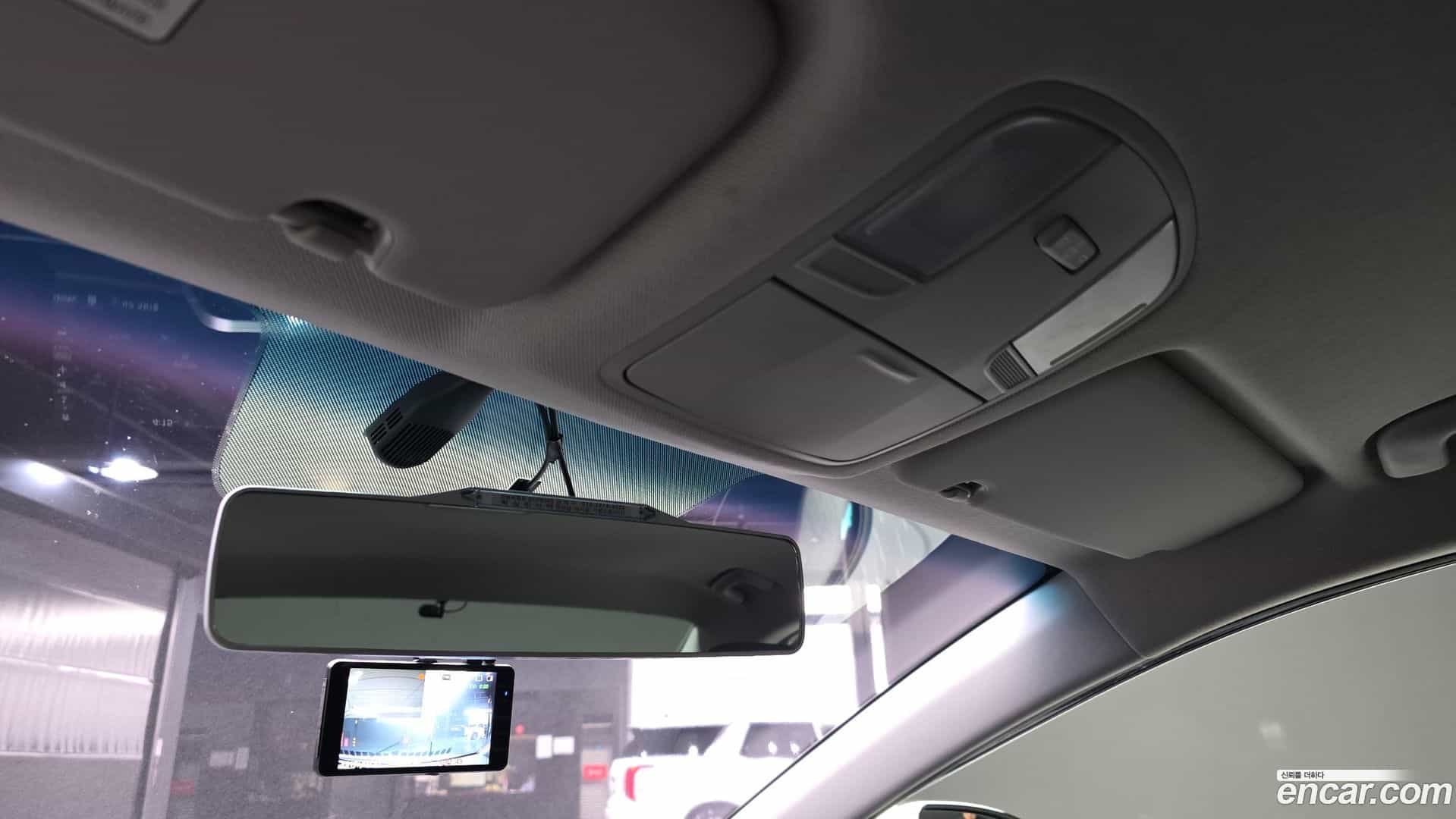 AVANTE Hyundai 2015.9-OPTION-023