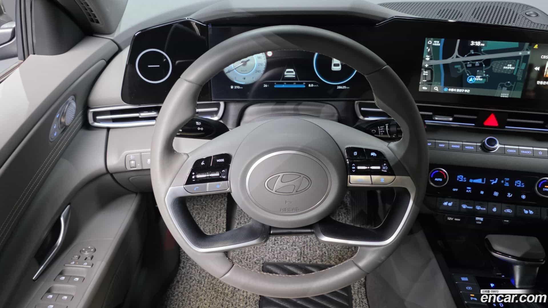 AVANTE Hyundai 2023.5-OPTION-017