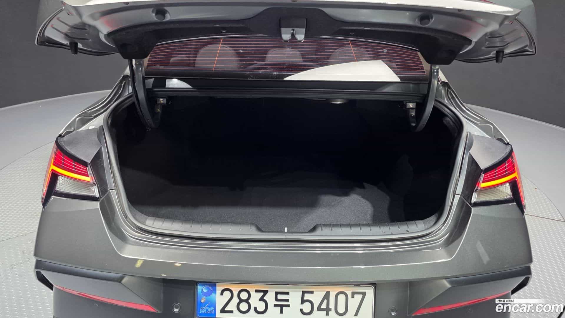 AVANTE Hyundai 2023.5-OPTION-024