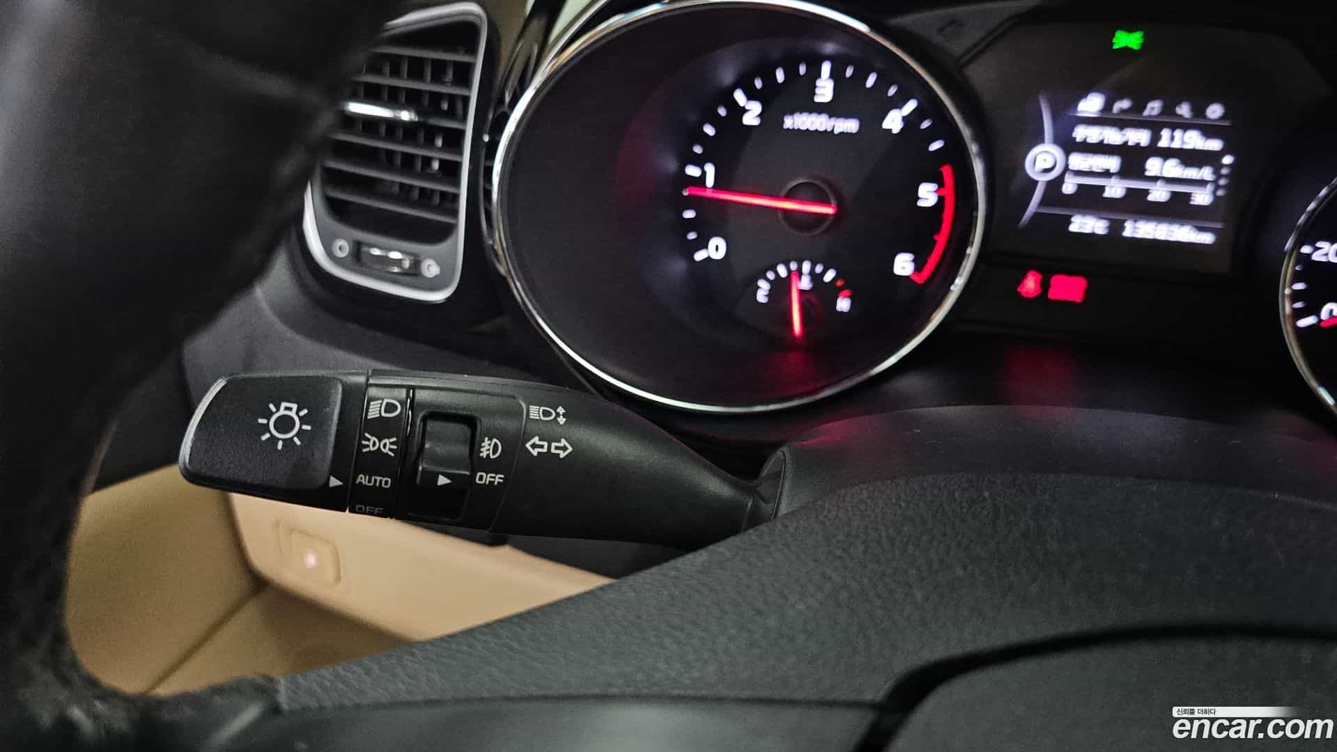 Canival Kia 2017.7-OPTION-043