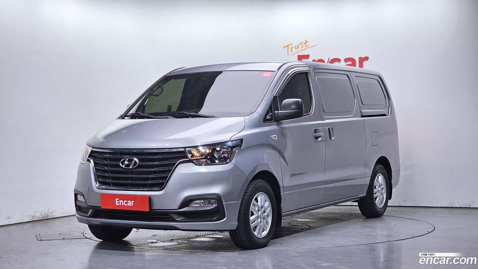 Starex Hyundai 2020.10-OUTER-001