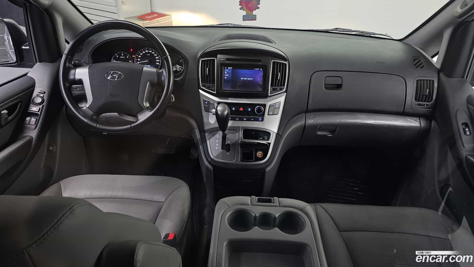 Starex Hyundai 2020.10-INNER-007