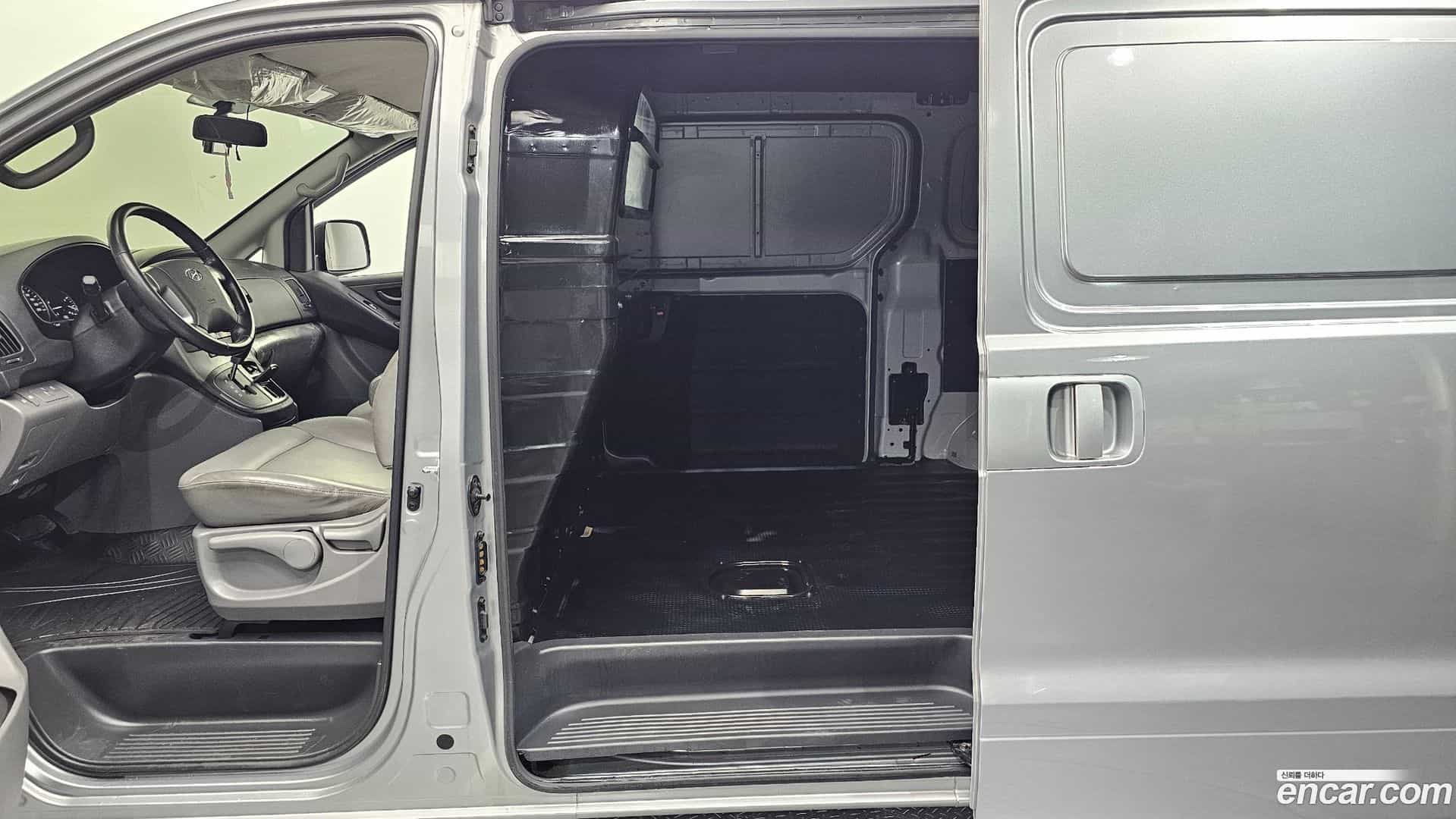 Starex Hyundai 2020.10-OPTION-016