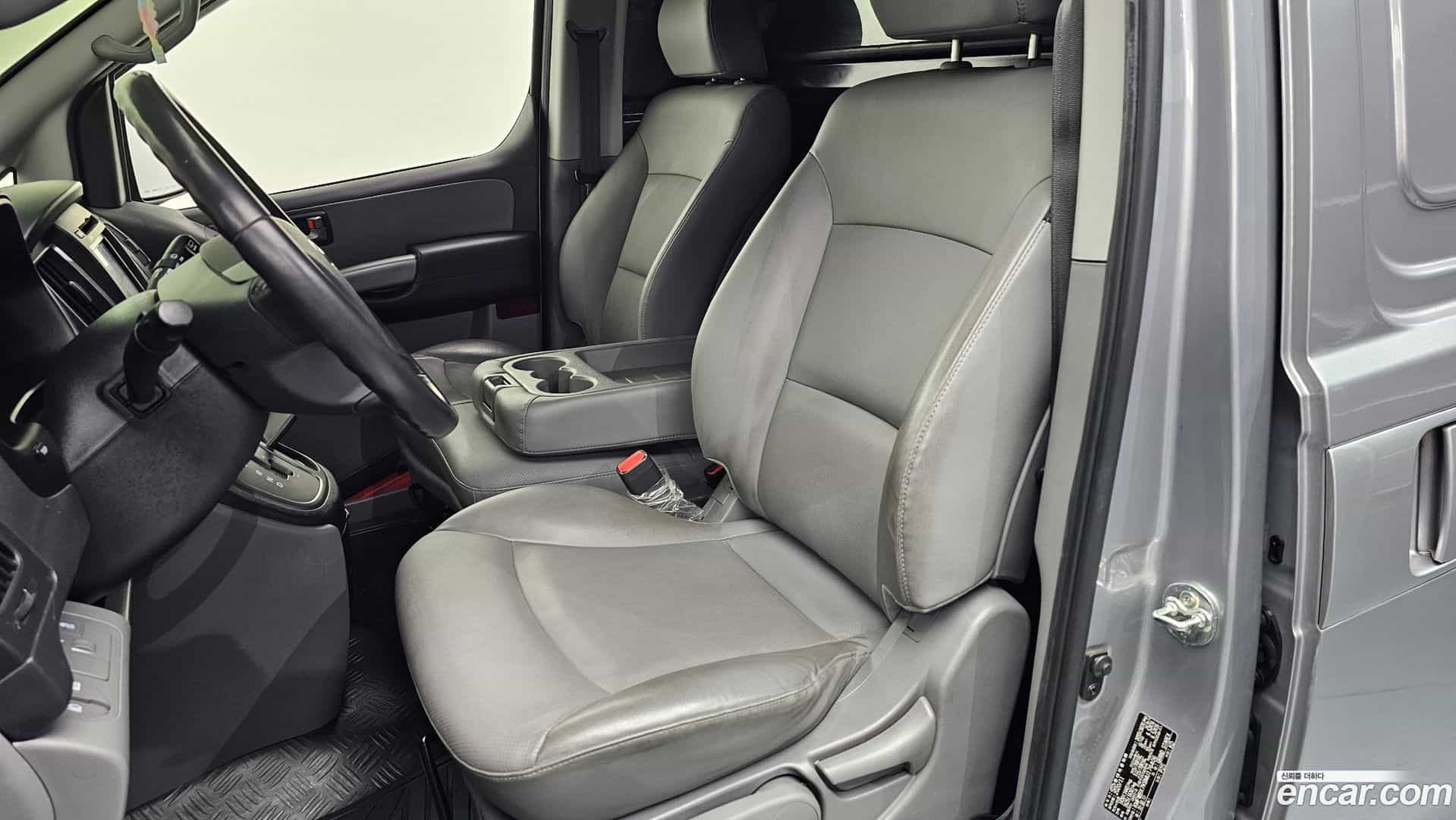 Starex Hyundai 2020.10-OPTION-022