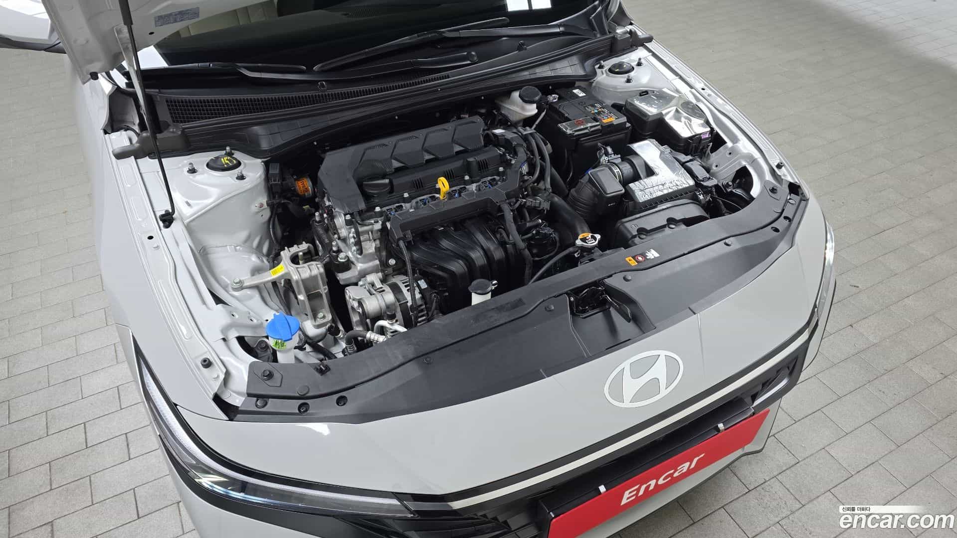 AVANTE Hyundai 2024.6-OUTER-006