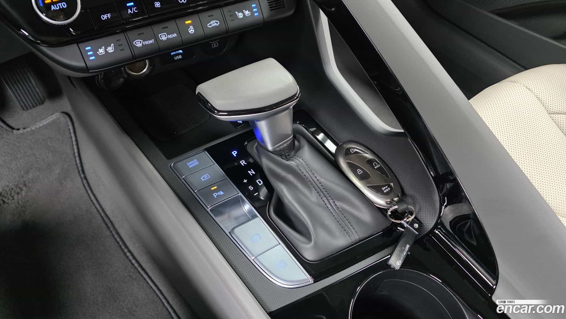 AVANTE Hyundai 2024.6-INNER-009