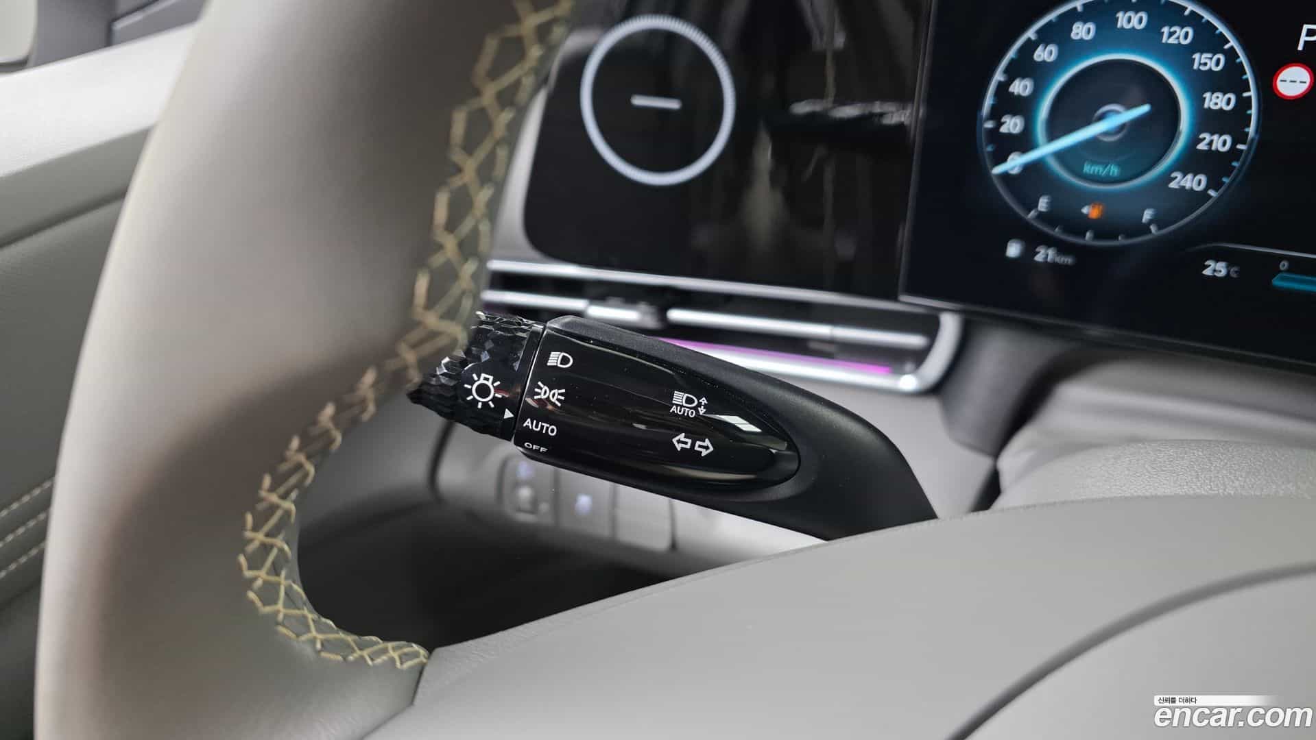 AVANTE Hyundai 2024.6-OPTION-041