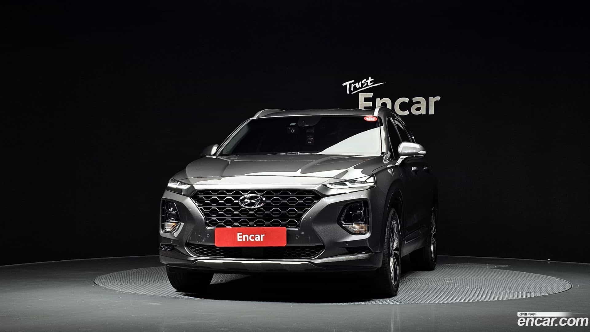 Santafe Hyundai 2018.6-OUTER-003
