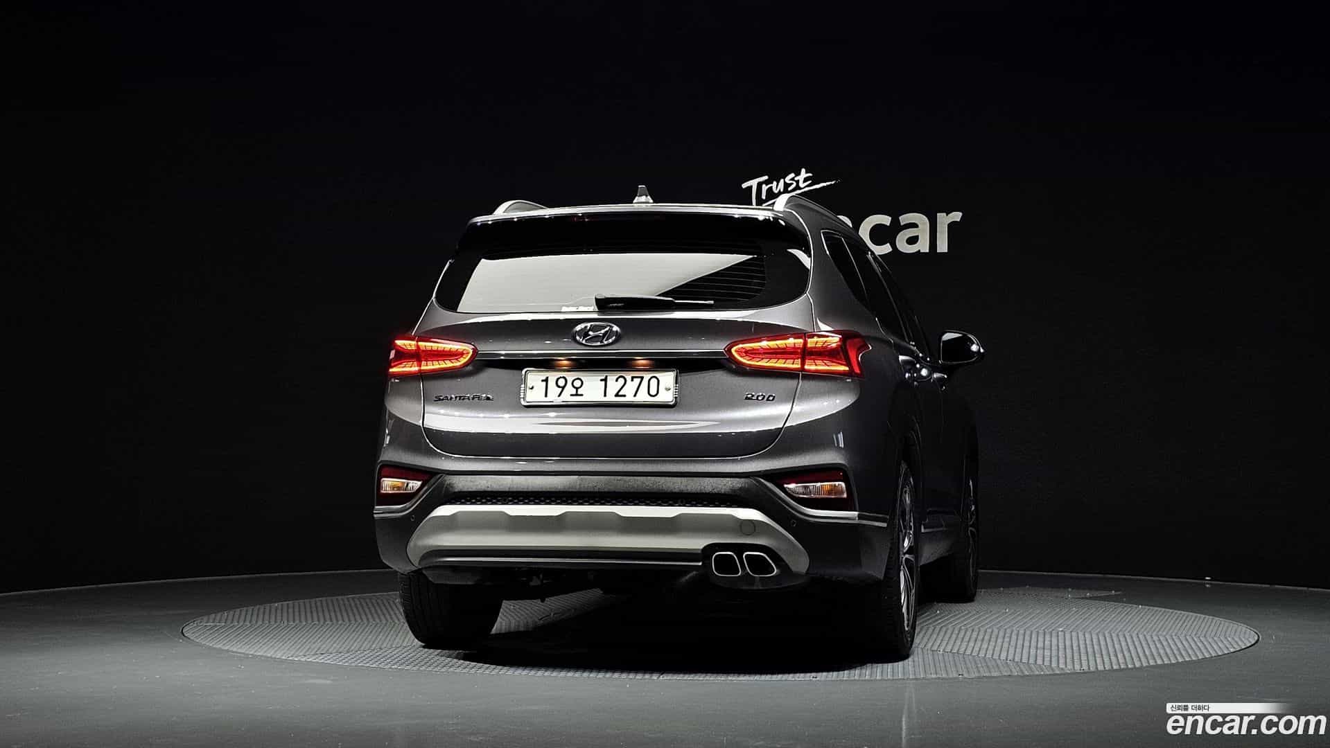 Santafe Hyundai 2018.6-OUTER-004
