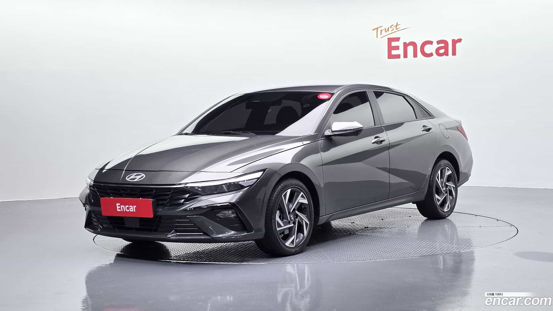 AVANTE Hyundai 2025.2-OUTER-001