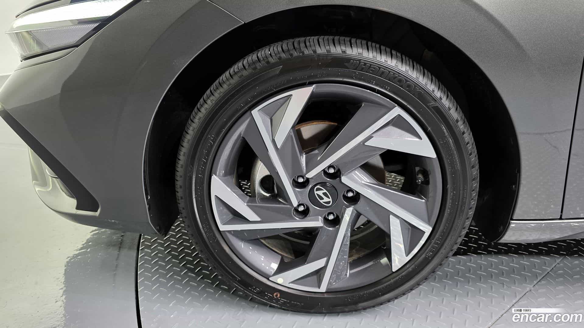 AVANTE Hyundai 2025.2-OUTER-005