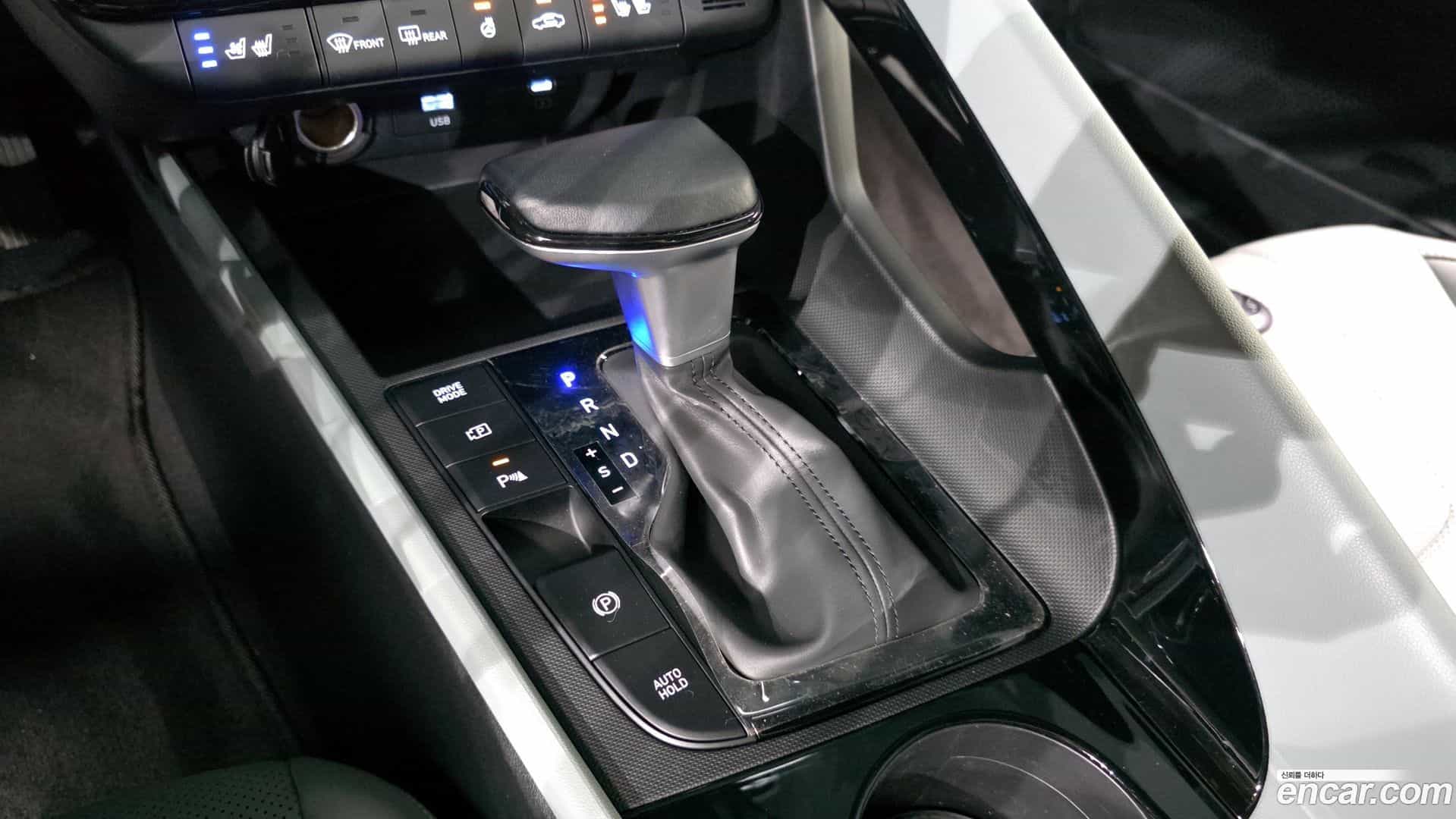 AVANTE Hyundai 2025.2-INNER-009