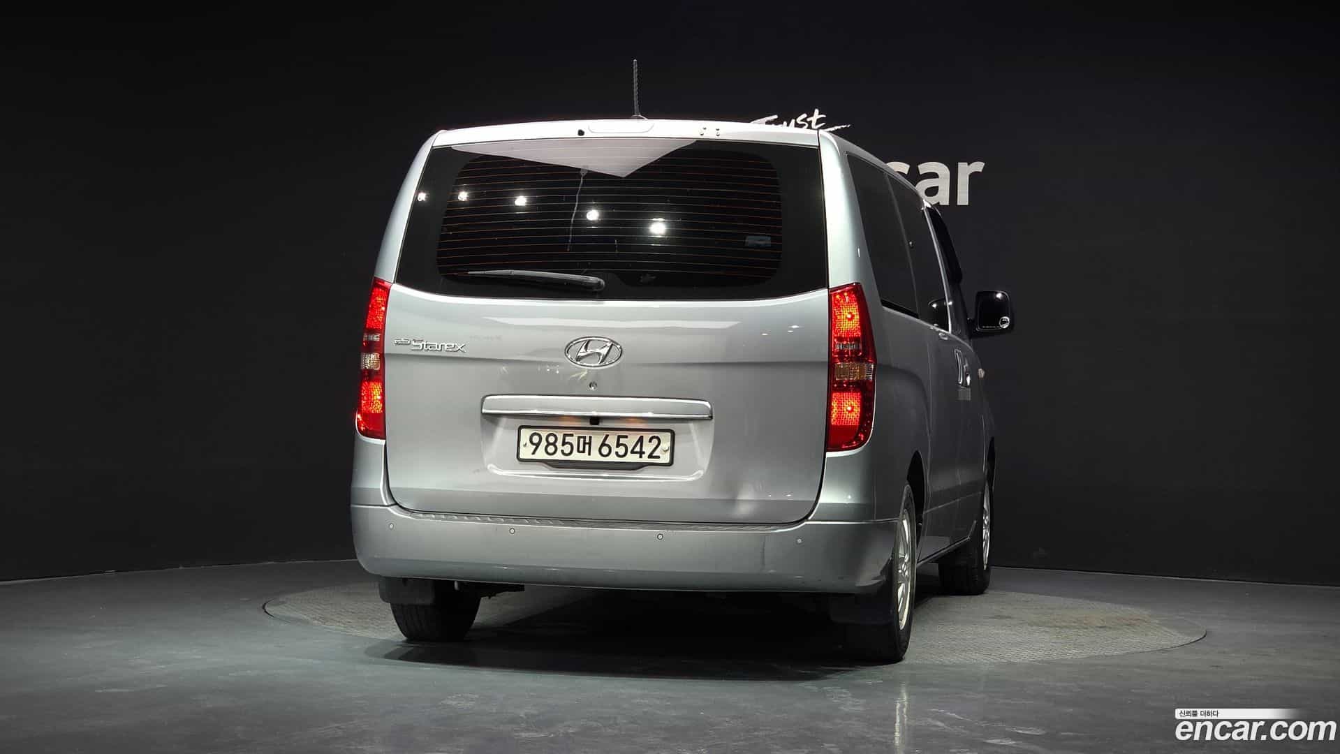 Starex Hyundai 2018.10-OUTER-004