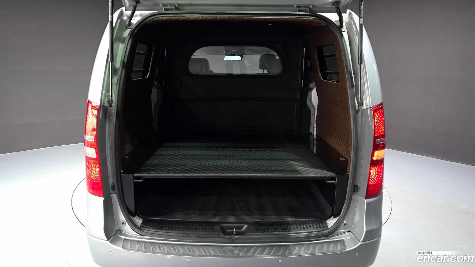 Starex Hyundai 2018.10-OPTION-022