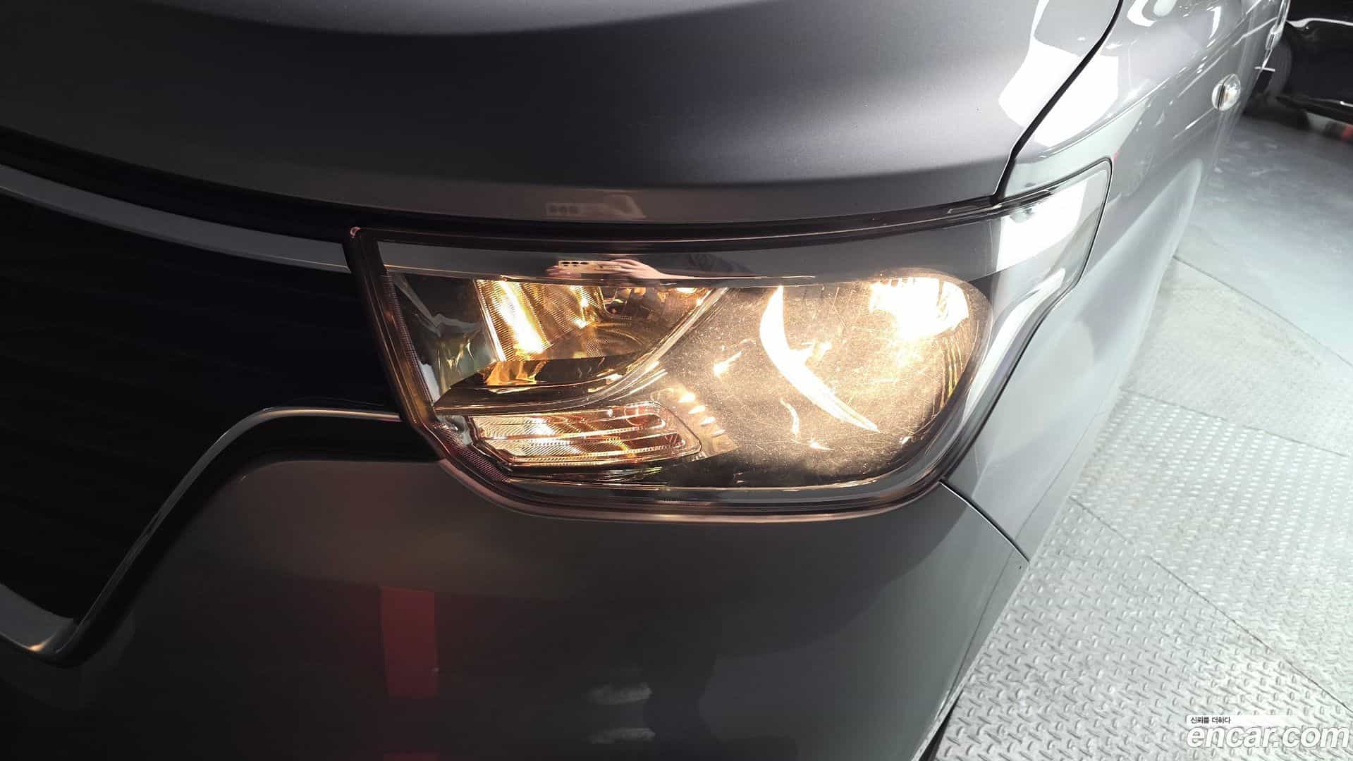 Starex Hyundai 2018.10-OUTER-032