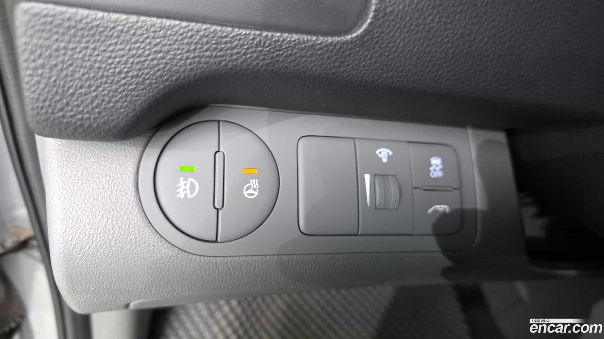 Starex Hyundai 2018.10-OPTION-040