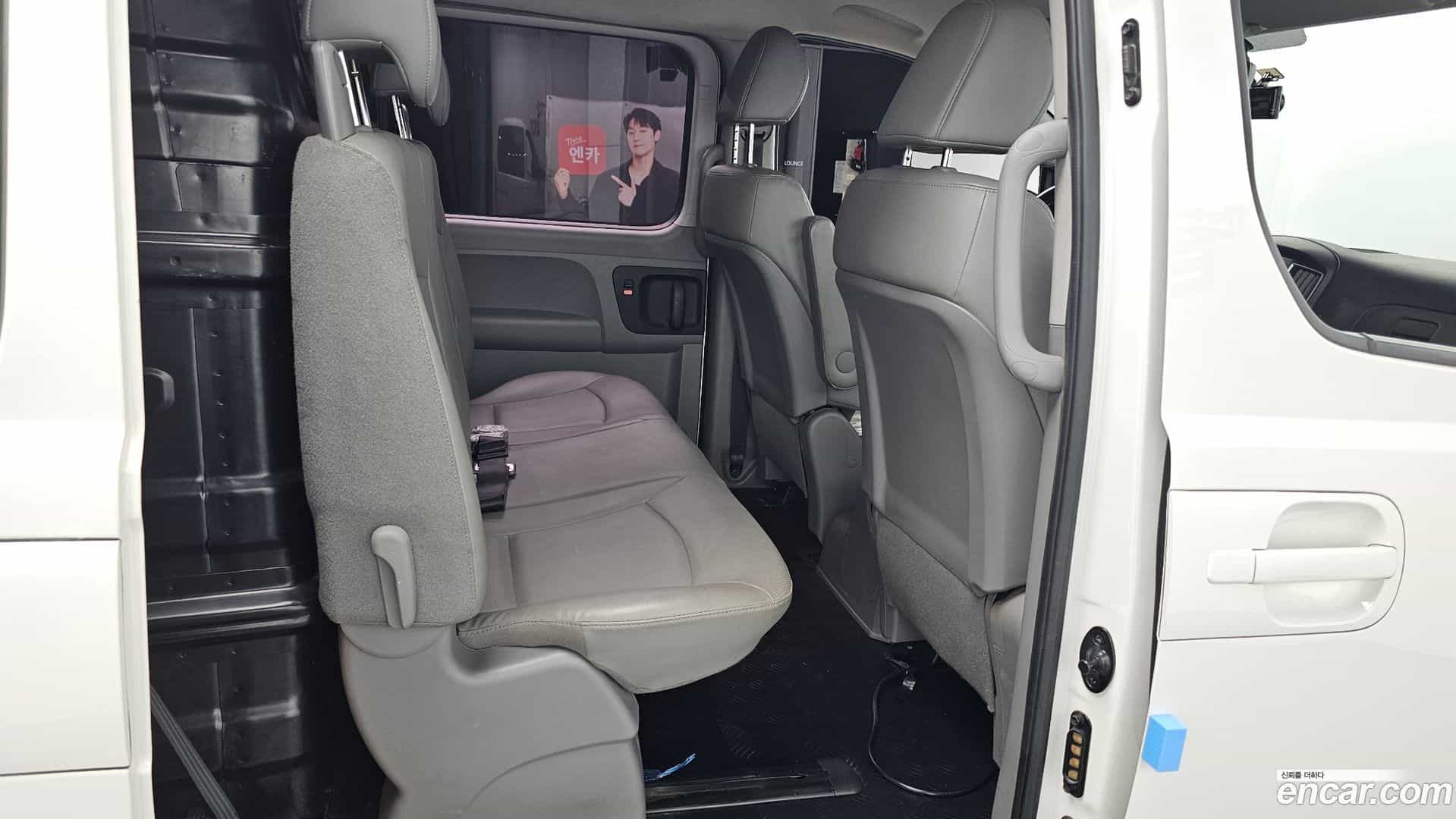 Starex Hyundai 2018.3-OPTION-015