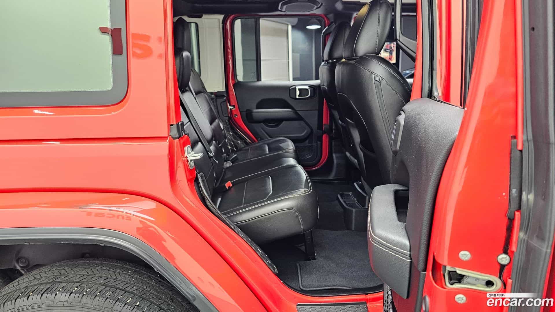 Wrangler Jeep 2023.11-OPTION-016