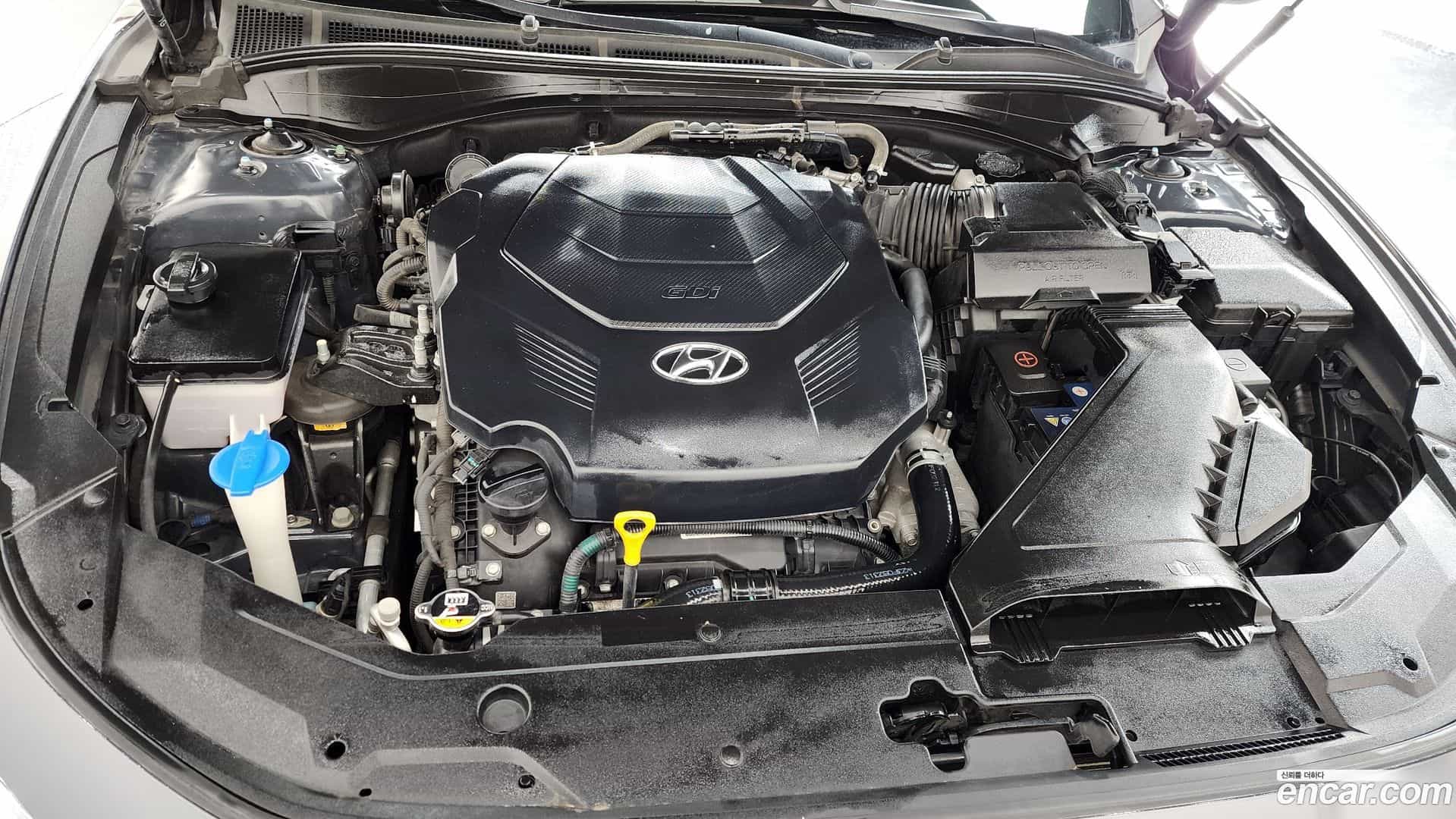Grandeur Hyundai 2017.1-OUTER-006