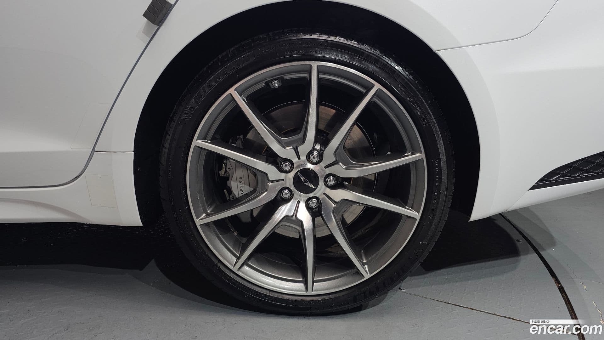 Main__Slider__Photo:G70 Genesis 2023.5-20