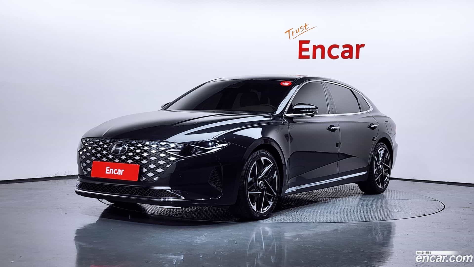 Grandeur Hyundai 2020.1-OUTER-001