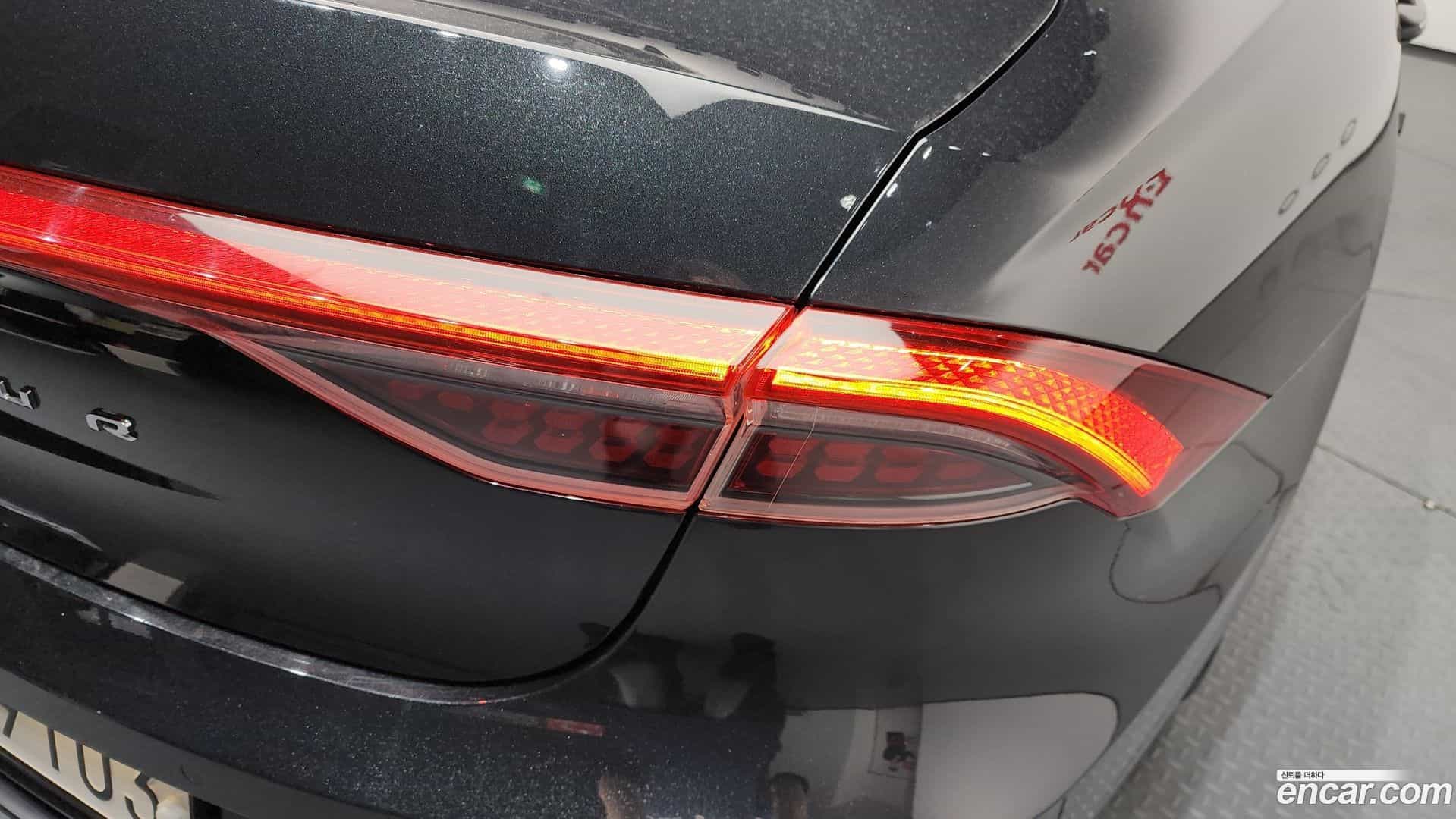 Grandeur Hyundai 2020.1-OUTER-033
