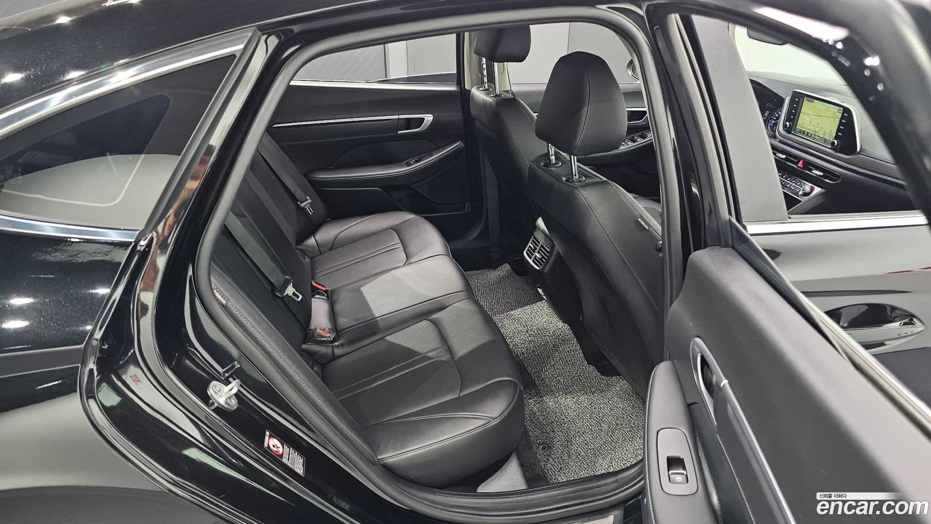 Sonata Hyundai 2021.8-OPTION-015
