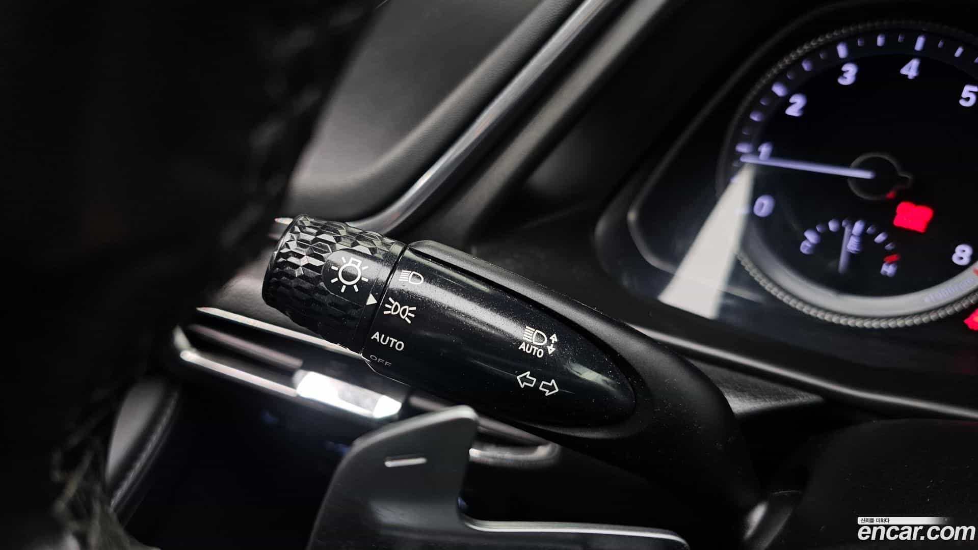 Sonata Hyundai 2021.8-OPTION-043