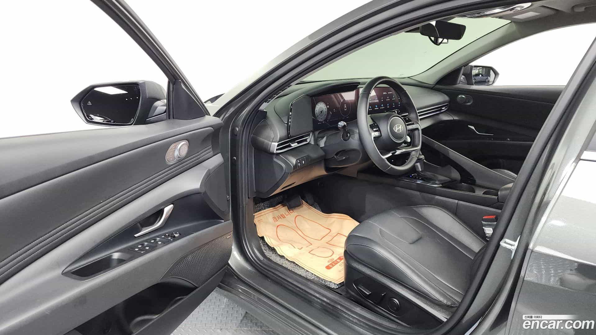 AVANTE Hyundai 2024.10-INNER-010