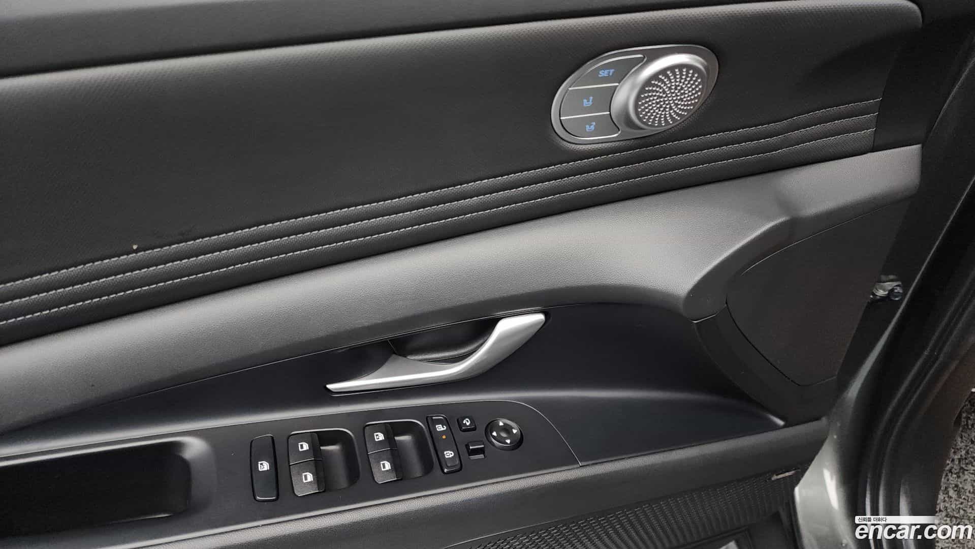 AVANTE Hyundai 2024.10-OPTION-022