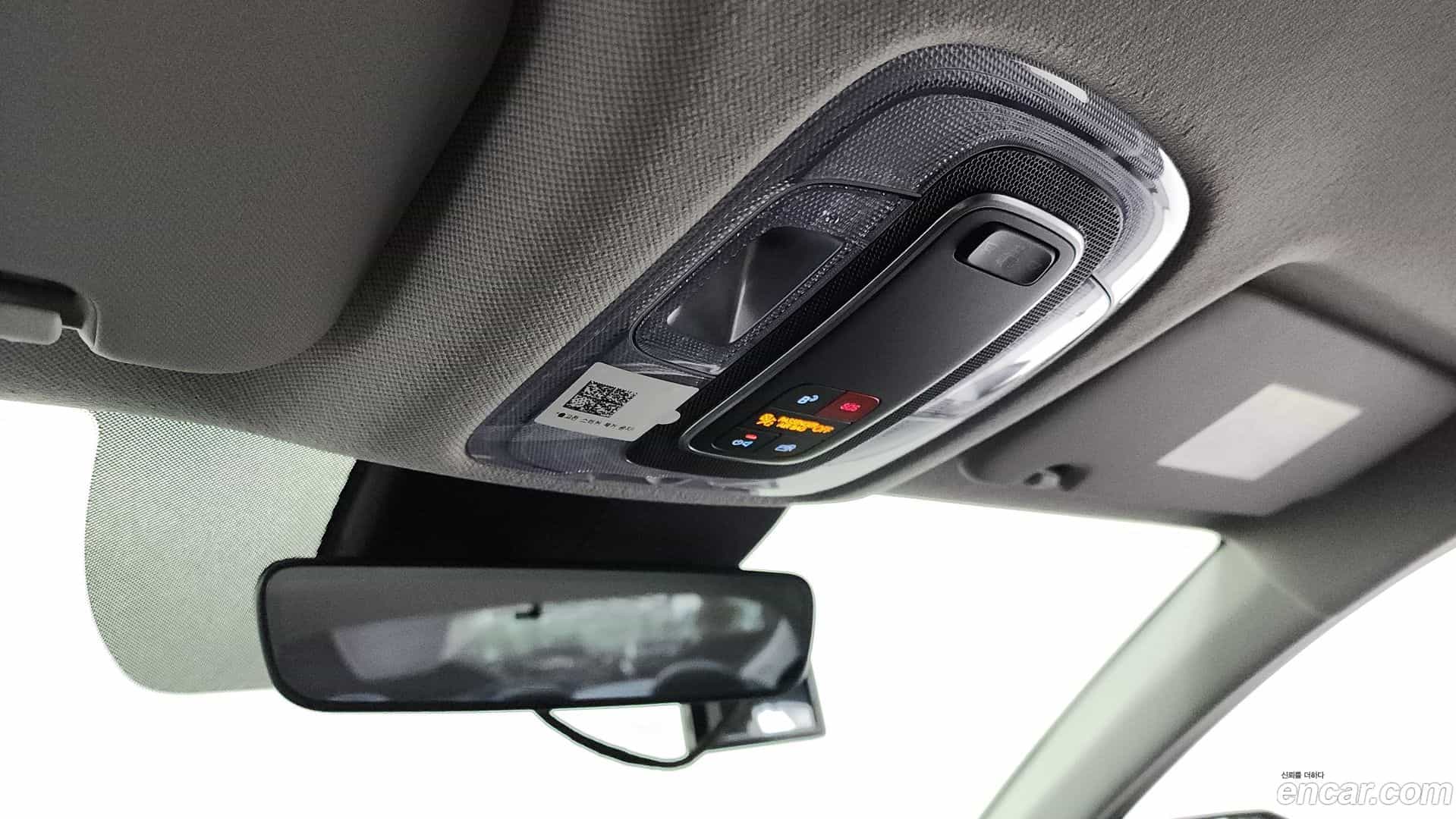 AVANTE Hyundai 2024.10-OPTION-023