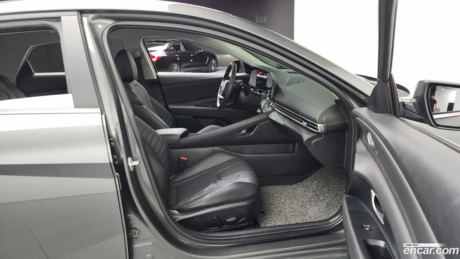 AVANTE Hyundai 2024.10-INNER-036