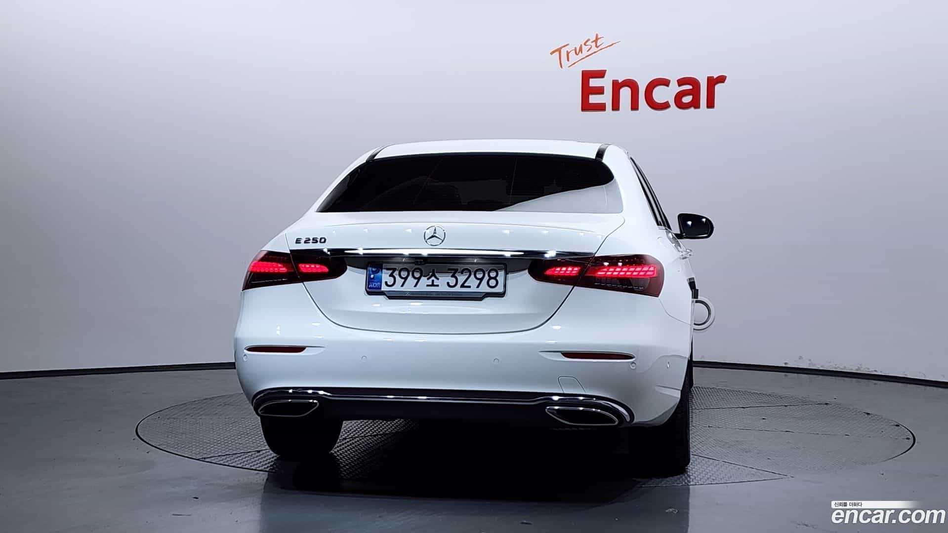 E-Class Mercedes-Benz 2020.11-OUTER-004