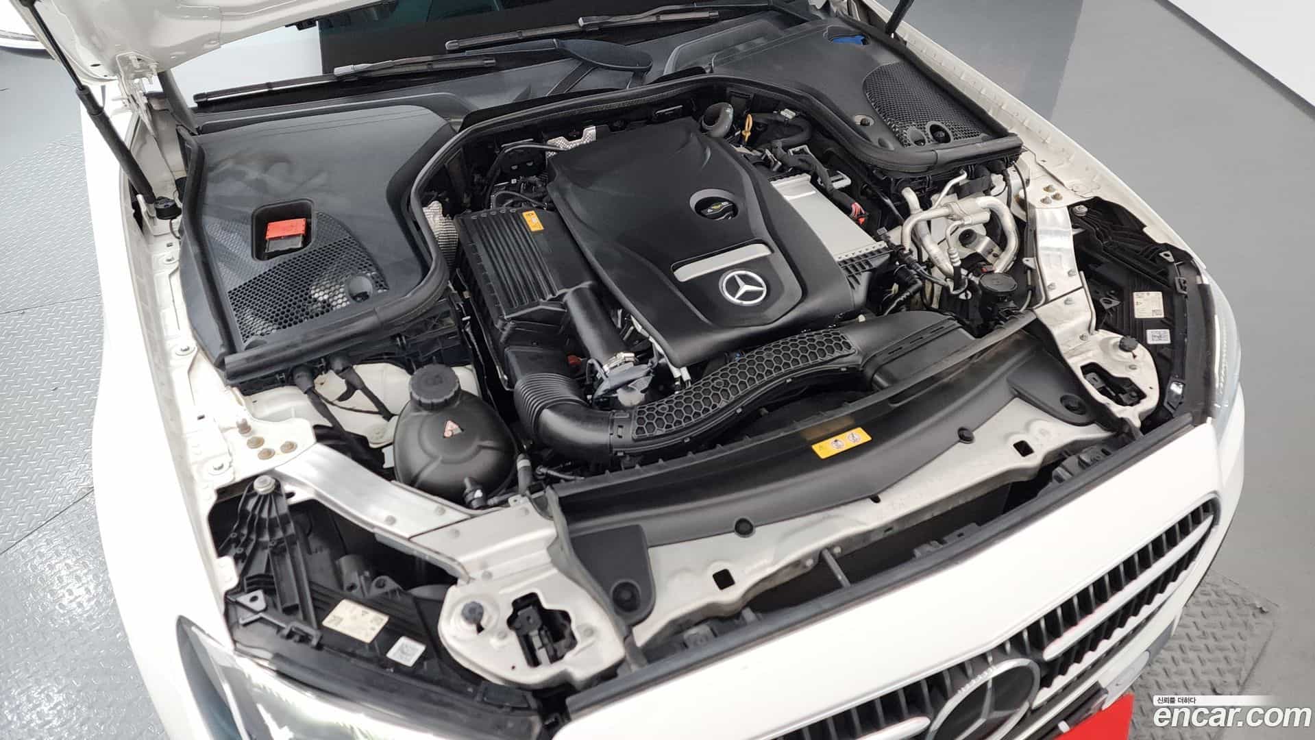 E-Class Mercedes-Benz 2020.11-OUTER-006
