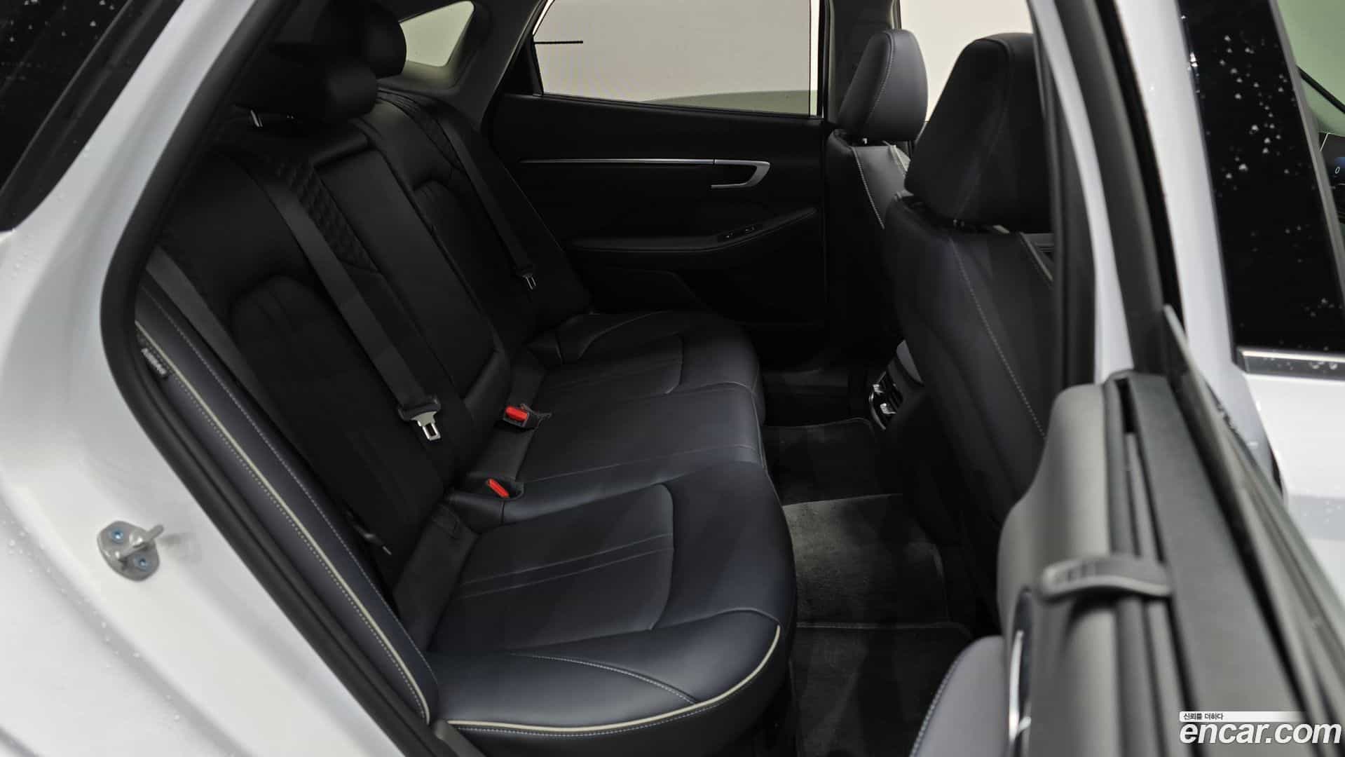 Sonata Hyundai 2025.10-OPTION-015