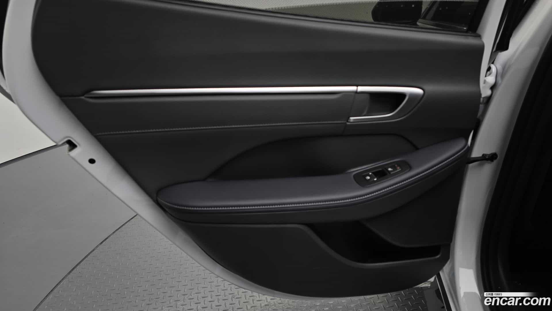 Sonata Hyundai 2025.10-INNER-035