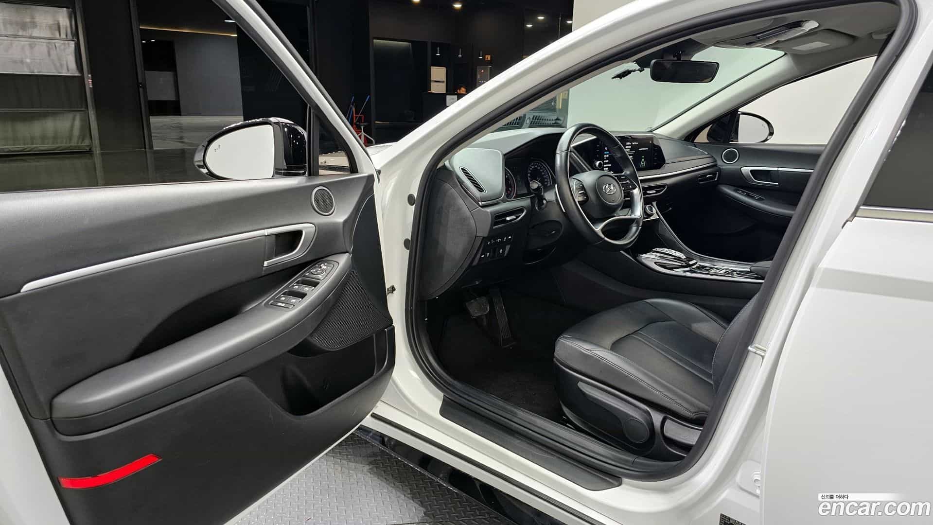 Sonata Hyundai 2022.6-INNER-010
