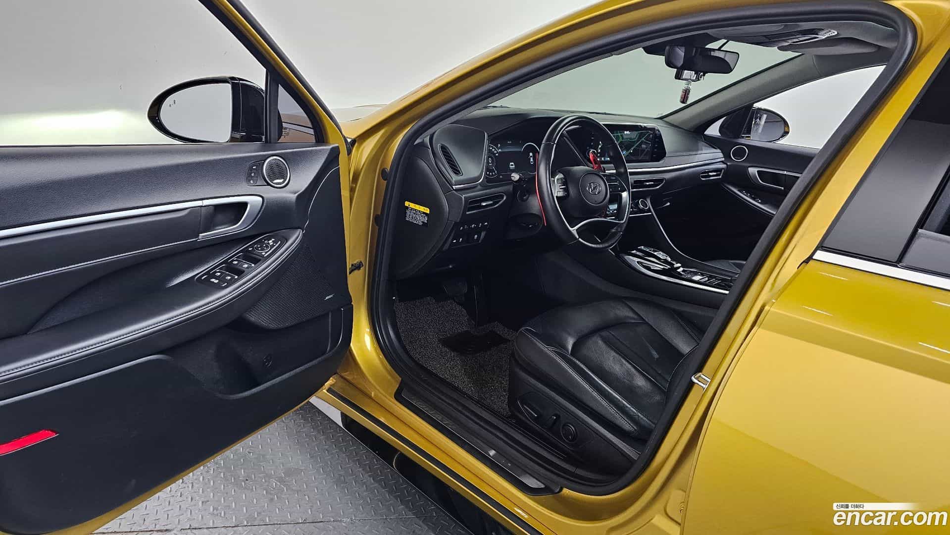 Sonata Hyundai 2020.1-INNER-010