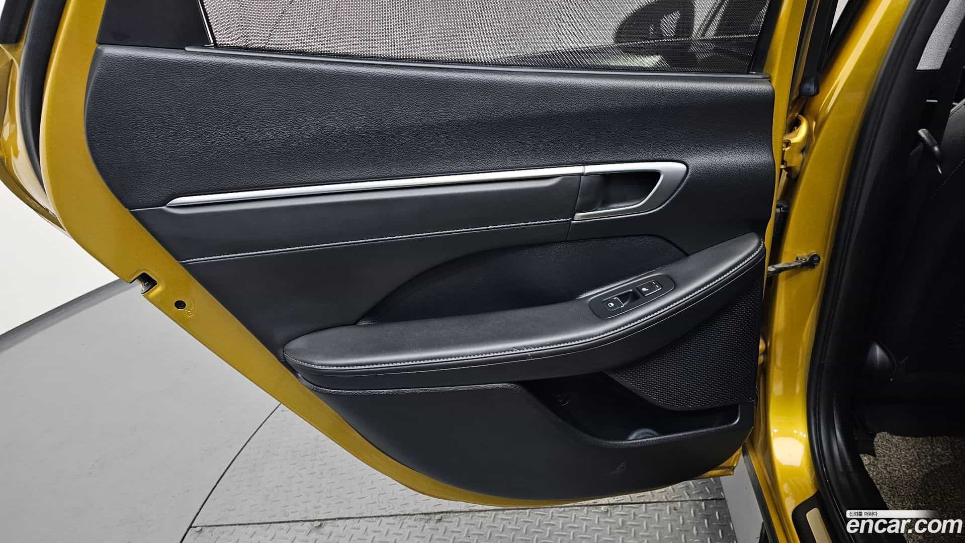 Sonata Hyundai 2020.1-INNER-035