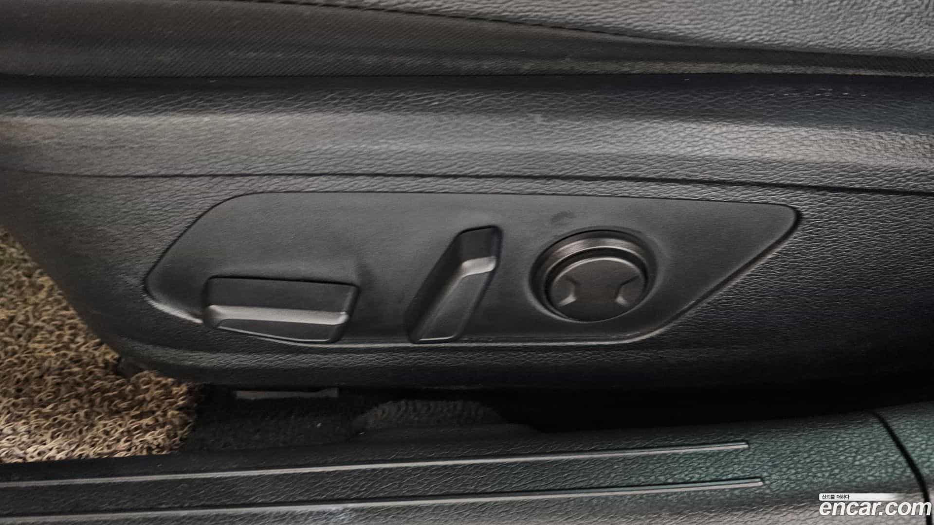 Sonata Hyundai 2020.1-OPTION-046