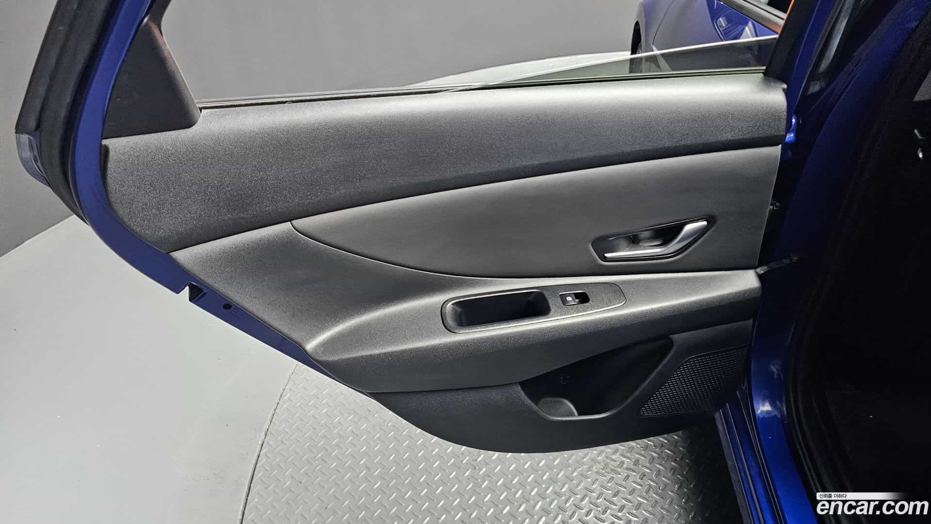 AVANTE Hyundai 2021.3-INNER-035